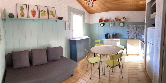 Image No.9-12 Bed House for sale