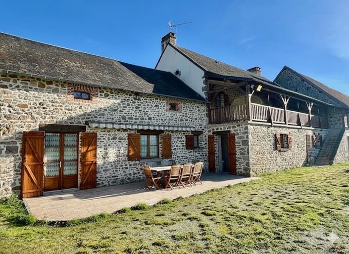 Image No.2-6 Bed House for sale