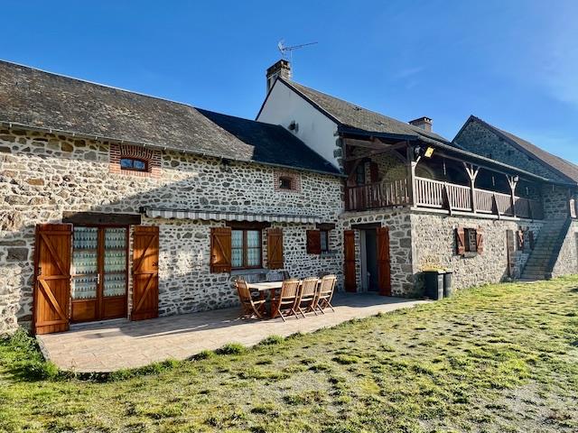 Image No.3-6 Bed House for sale