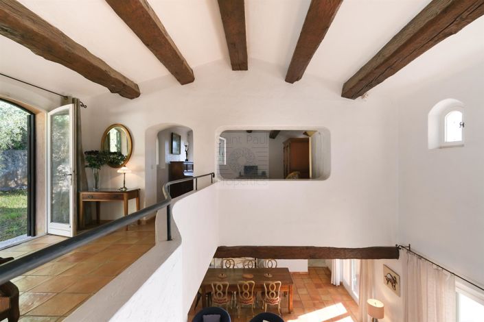 Image No.13-6 Bed House for sale