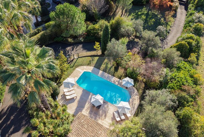 Image No.29-6 Bed House for sale