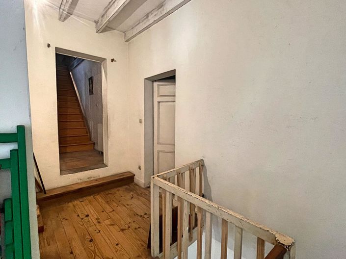 Image No.12-2 Bed House for sale