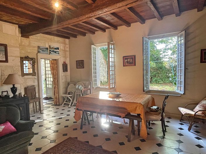 Image No.7-2 Bed House for sale