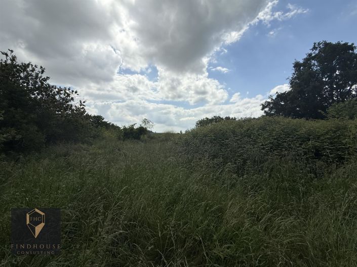 Image No.9-3 Bed House for sale