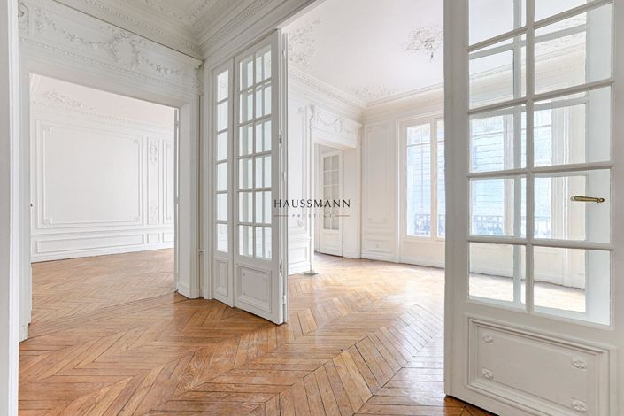 Image No.7-4 Bed Property for sale