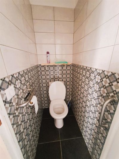 Image No.11-2 Bed House for sale