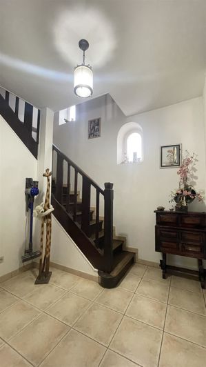 Image No.7-4 Bed House for sale