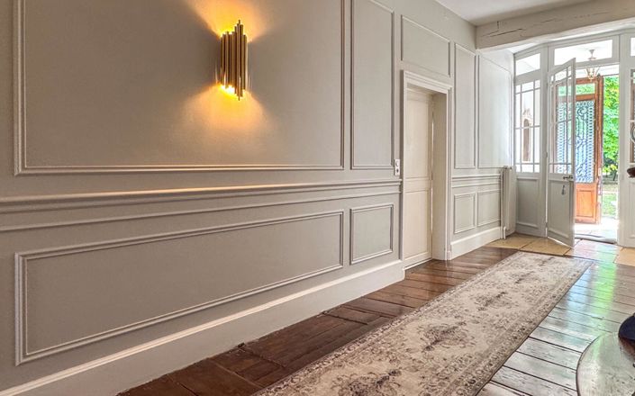 Image No.6-8 Bed Property for sale