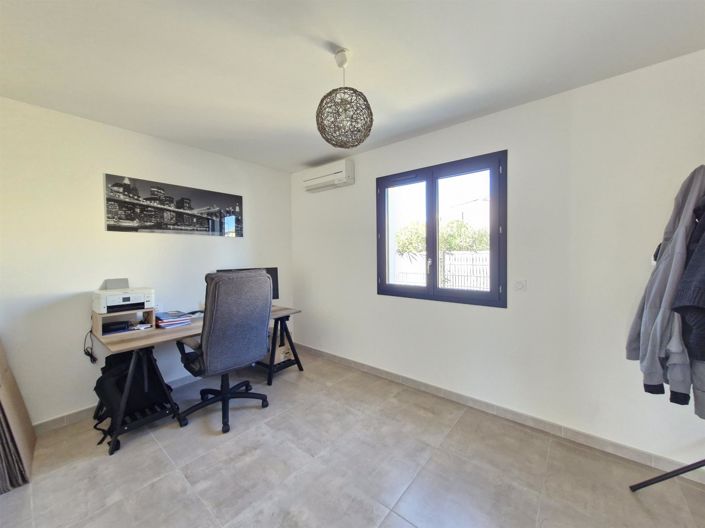 Image No.7-4 Bed House for sale