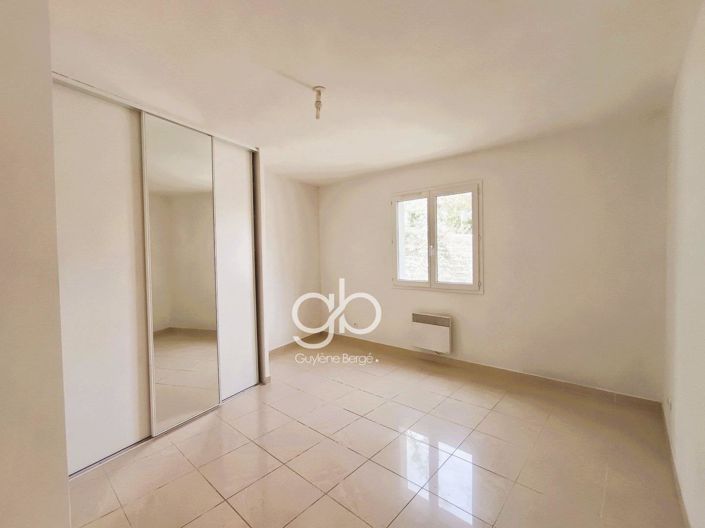 Image No.5-5 Bed House for sale