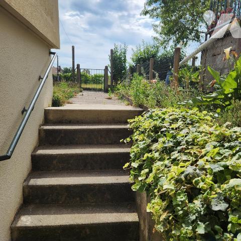 Image No.5-3 Bed House for sale