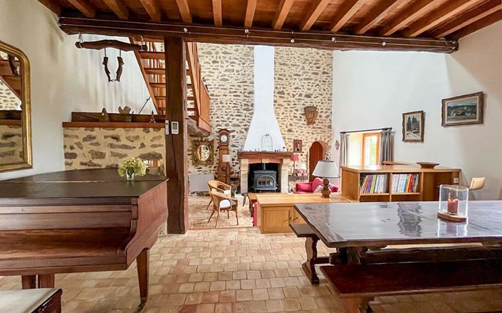 Image No.18-14 Bed House for sale