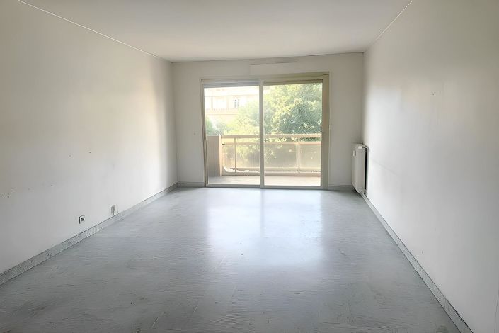 Image No.3-Appartement de 2 chambres à vendre à Cannes