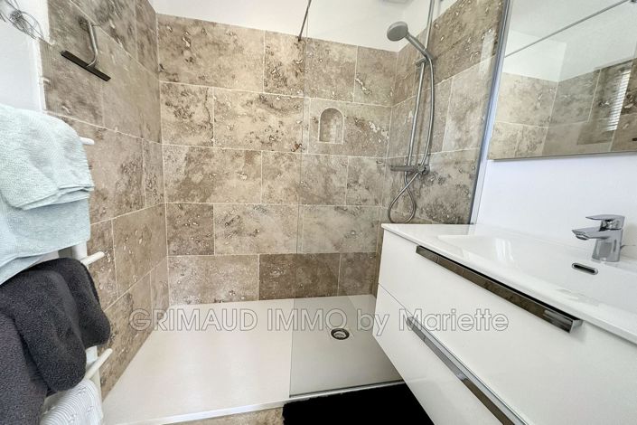 Image No.14-Maison de 3 chambres à vendre à Grimaud