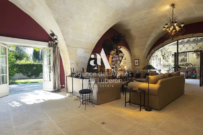 Image No.11-13 Bed House for sale