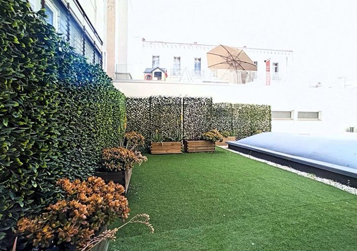 Image No.12-3 Bed Apartment for sale