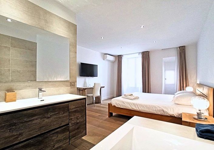 Image No.7-3 Bed Apartment for sale