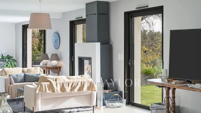 Image No.12-Maison de 4 chambres à vendre à Châteauneuf-Grasse