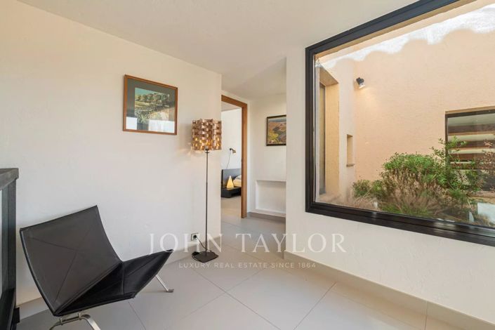 Image No.13-4 Bed House for sale