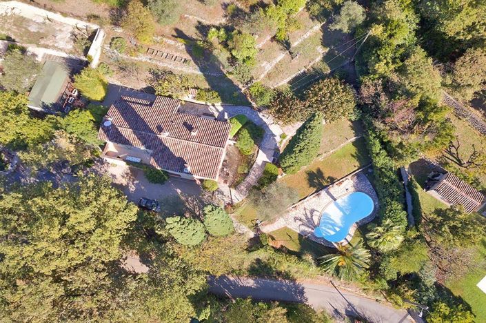 Image No.2-4 Bed House for sale