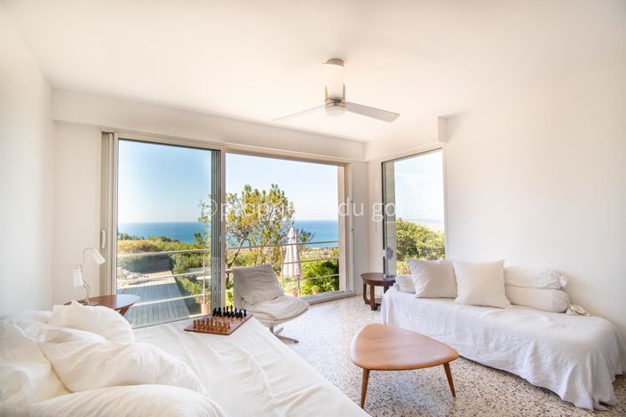 Image No.5-4 Bed House for sale