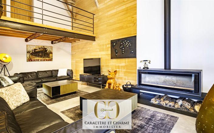 Image No.10-8 Bed House for sale