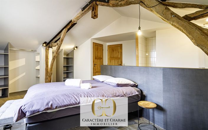 Image No.18-8 Bed House for sale