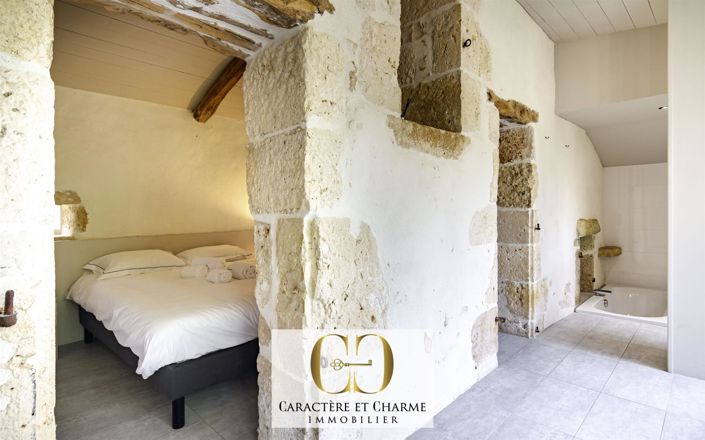 Image No.23-8 Bed House for sale