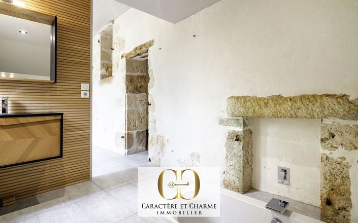 Image No.24-8 Bed House for sale