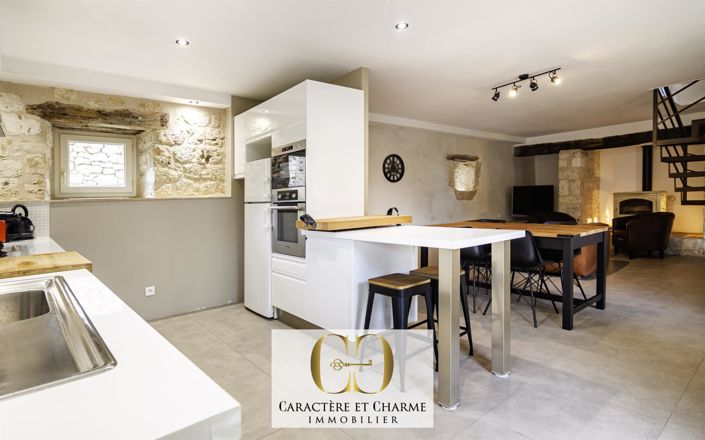 Image No.27-8 Bed House for sale