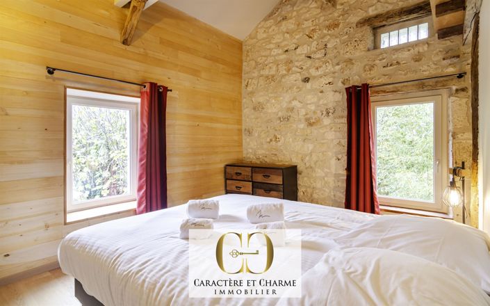 Image No.29-8 Bed House for sale