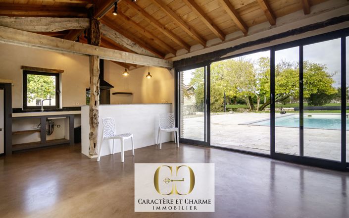 Image No.33-8 Bed House for sale