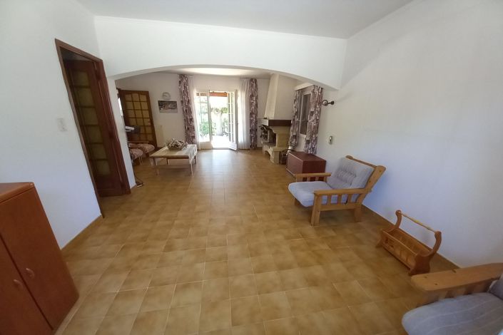 Image No.7-4 Bed House for sale