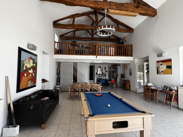 Image No.12-8 Bed House for sale