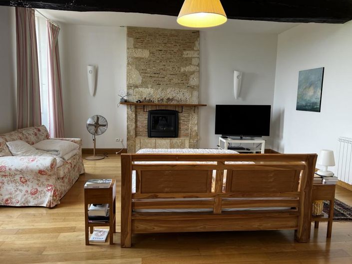 Image No.7-8 Bed House for sale