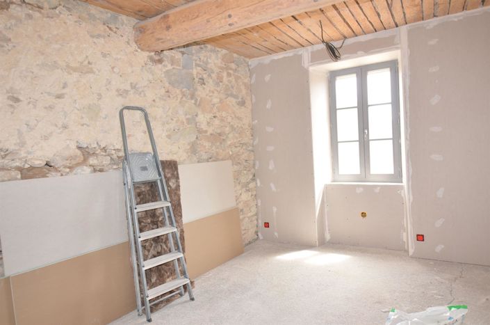 Image No.8-3 Bed House for sale