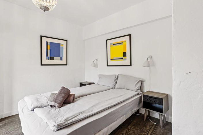 Image No.19-5 Bed House for sale