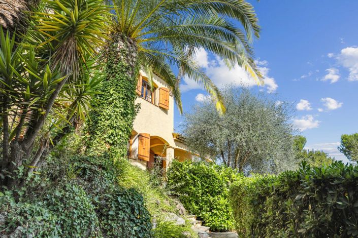 Image No.27-5 Bed House for sale