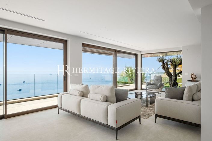 Image No.5-5 Bed House for sale