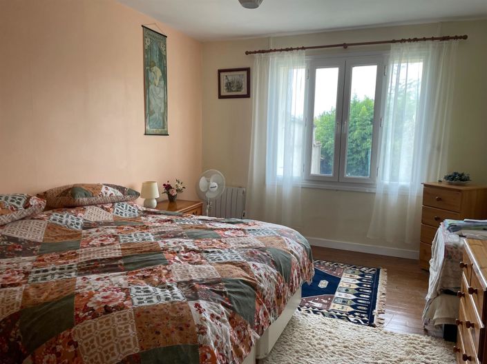 Image No.10-5 Bed House for sale