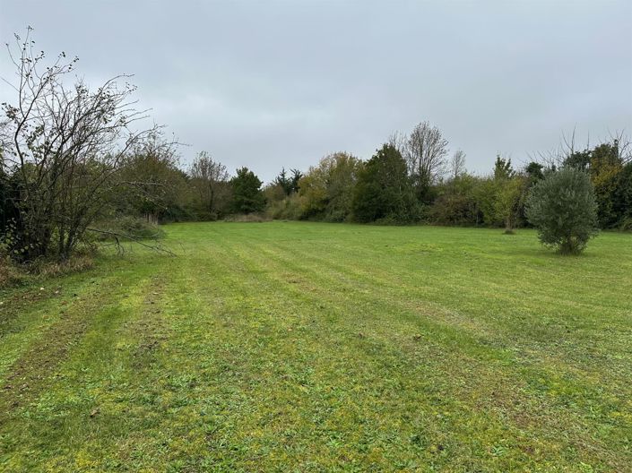 Image No.17-5 Bed House for sale