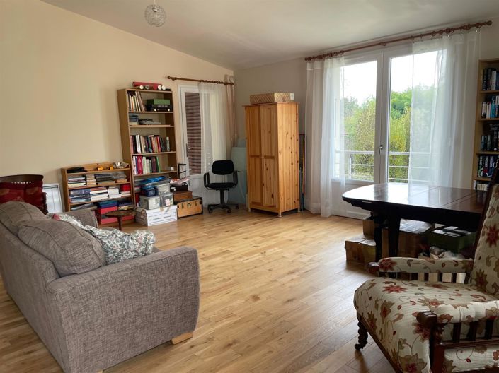 Image No.5-5 Bed House for sale