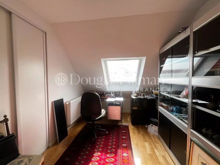 Image No.5-3 Bed Apartment for sale