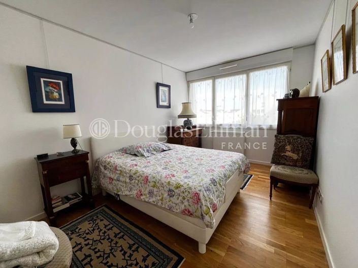 Image No.6-3 Bed Apartment for sale