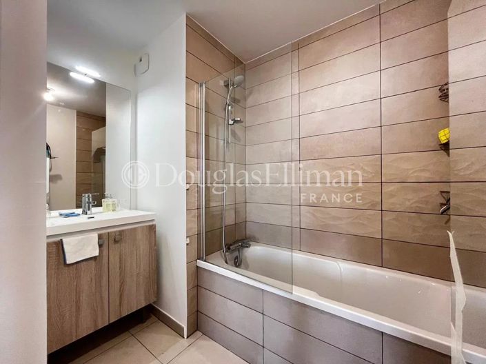 Image No.7-3 Bed Apartment for sale