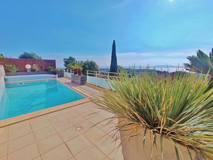 Image No.5-Maison de 4 chambres à vendre à Hyères