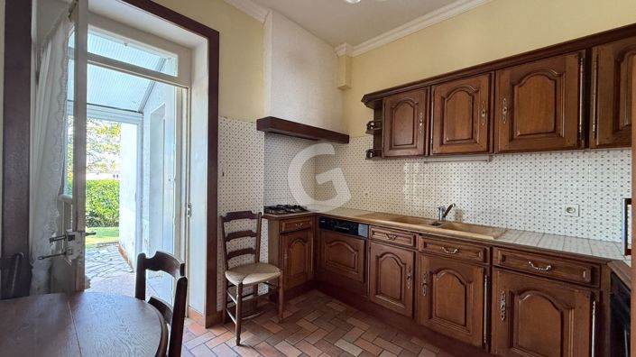 Image No.7-3 Bed House for sale