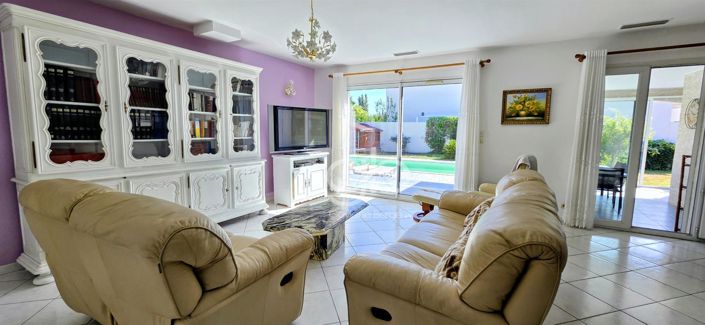 Image No.11-4 Bed House for sale