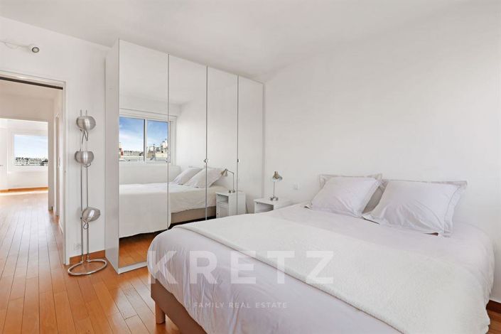 Image No.13-2 Bed Apartment for sale