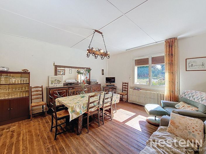 Image No.2-4 Bed House for sale